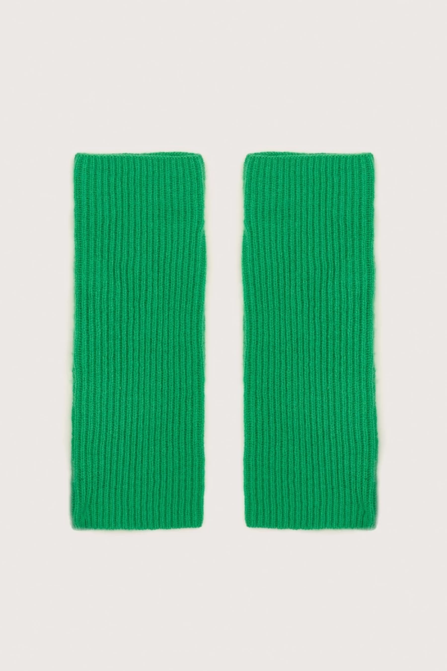 Sass & Edge Women's Glenlivet Cashmere Wrist Warmer in Green