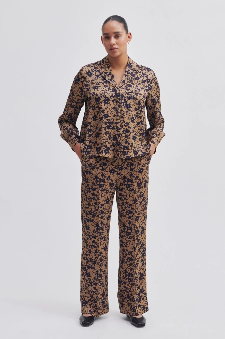 Second Female Women's Vincent Trousers - Stylish & Comfortable Pants for Women